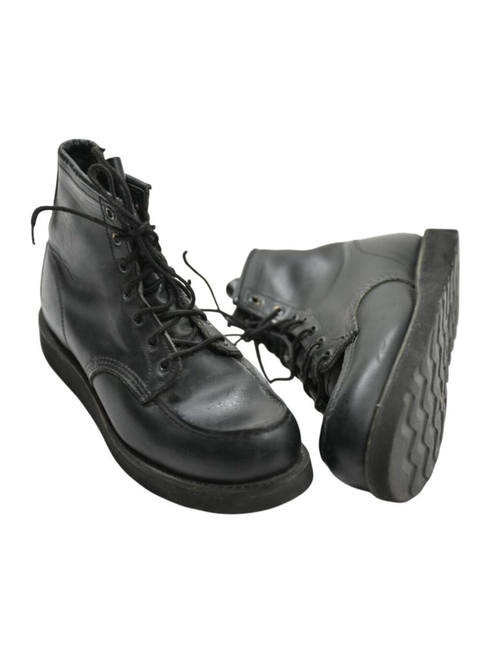 Red Wing Shoes Moc Toe 8137 Boots in Black
